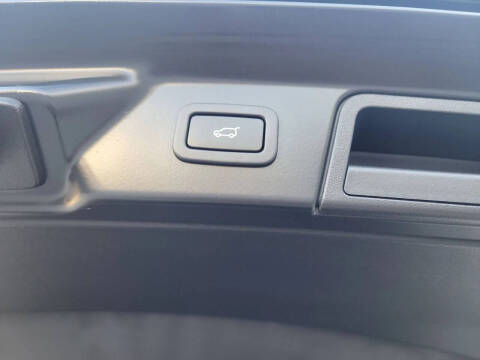 2018 Land Rover Range Rover Velar P380 S