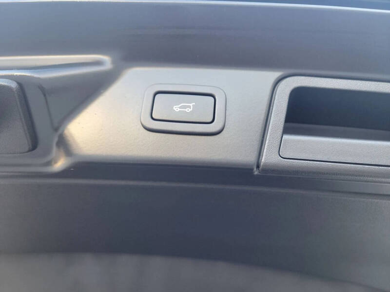 2018 Land Rover Range Rover Velar P380 S