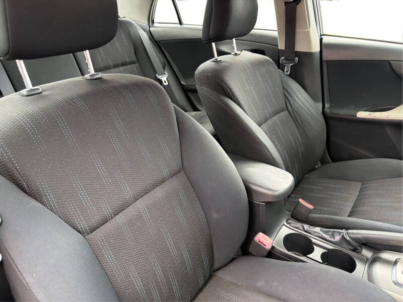 2011 Toyota Corolla S