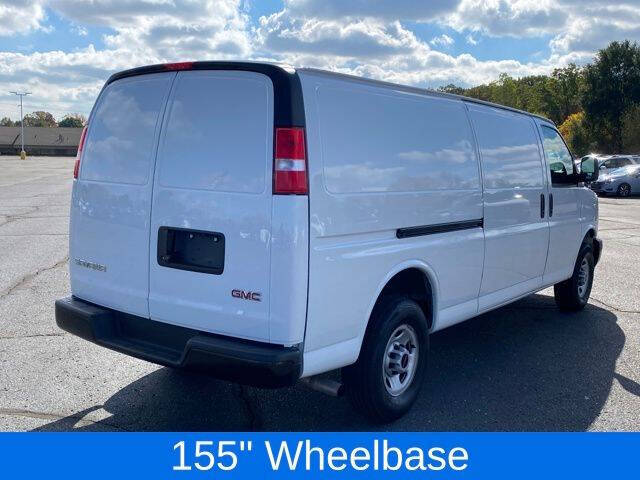 2024 GMC Savana 2500