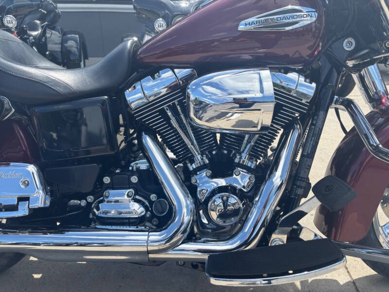 2015 Harley-Davidson Dyna Switchback FLD-103