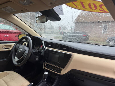 2017 Toyota Corolla LE