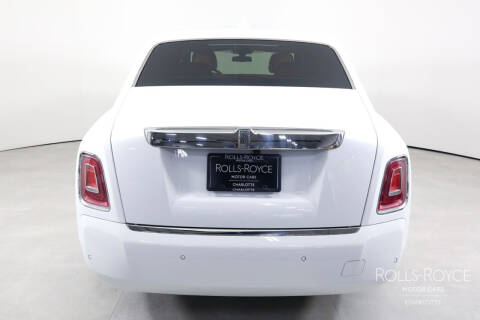 2022 Rolls-Royce Phantom EWB