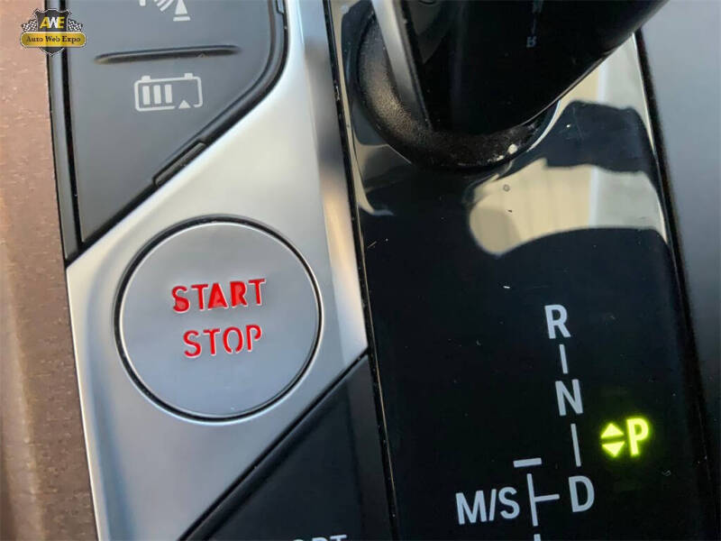 2021 BMW 3 Series 330e xDrive