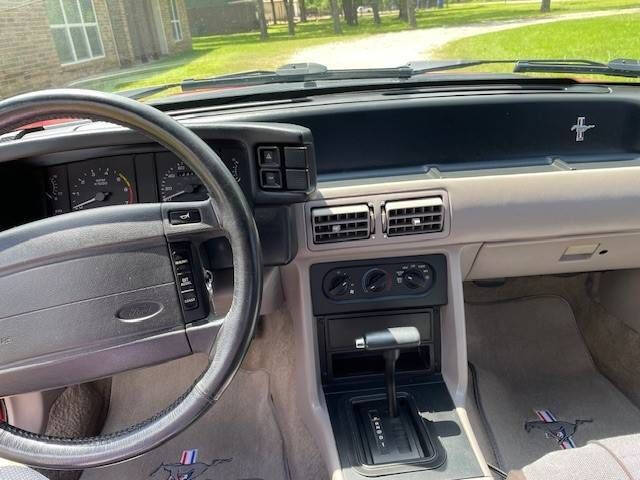 1990 Ford Mustang