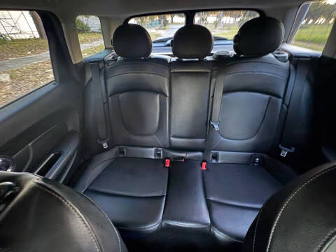 2016 MINI Clubman Cooper