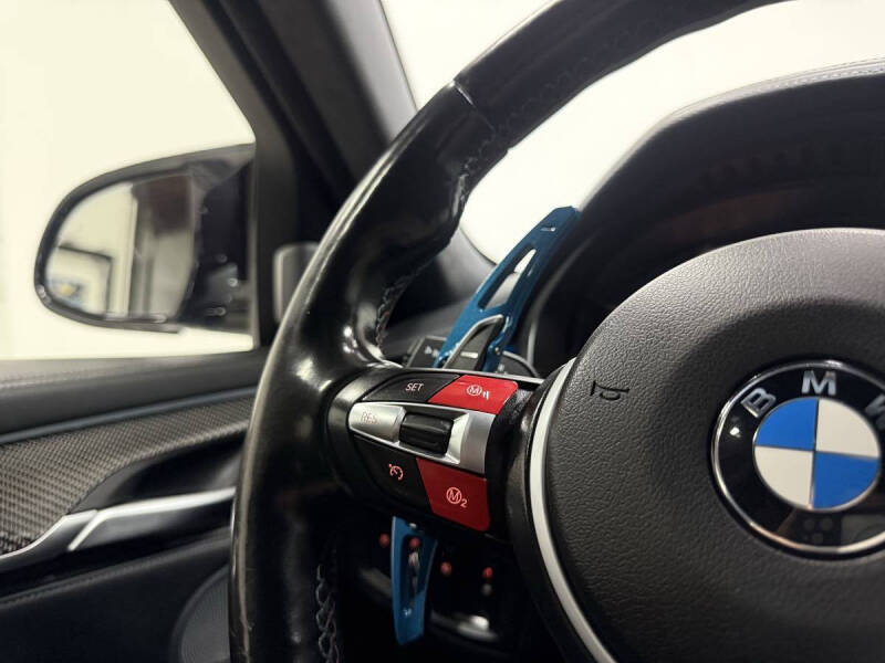 2015 BMW X6 M