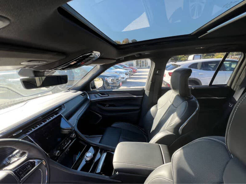 2023 Jeep Grand Cherokee Overland