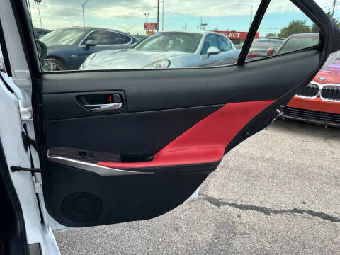 2015 Lexus IS 250 Crafted Line