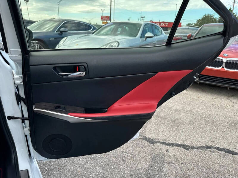 2015 Lexus IS 250 Crafted Line