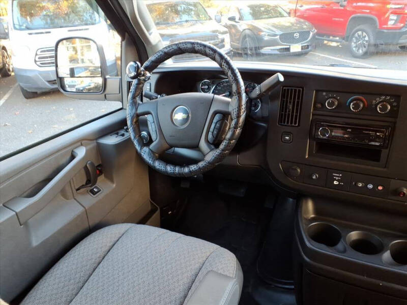 2023 Chevrolet Express 2500