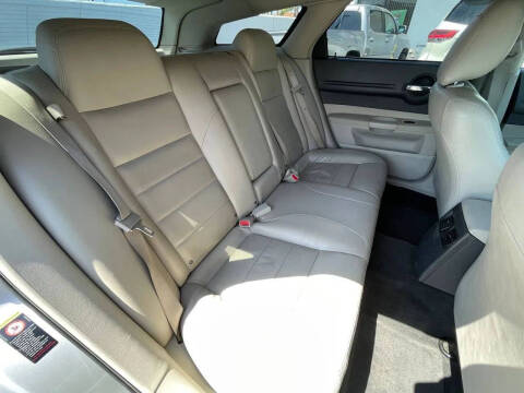 2005 Dodge Magnum SXT