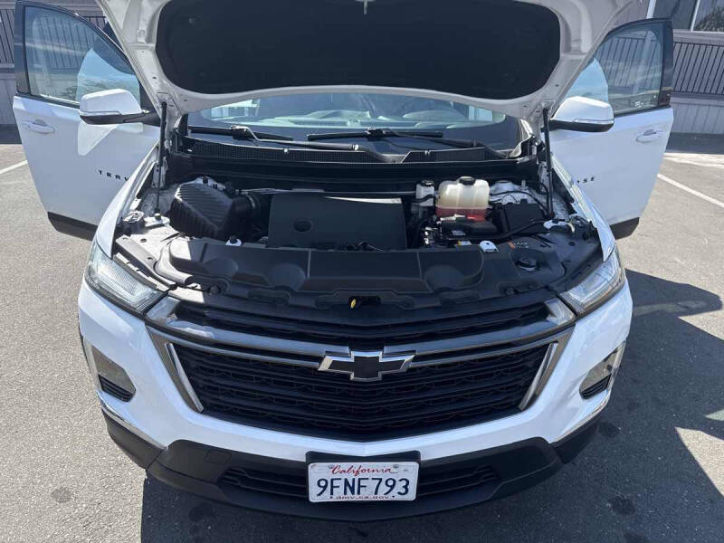 2023 Chevrolet Traverse LT Cloth