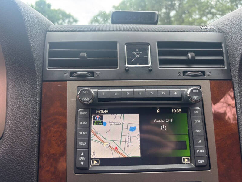 2012 Lincoln Navigator