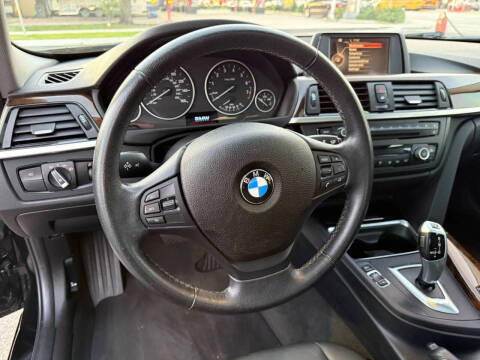 2015 BMW 3 Series 320i