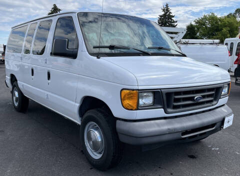 2006 Ford E-Series E-350 SD XLT