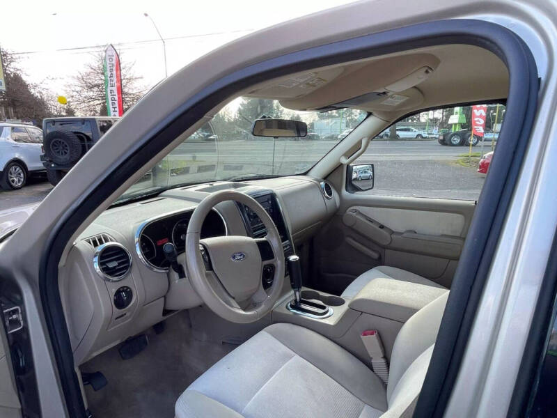 2006 Ford Explorer XLT