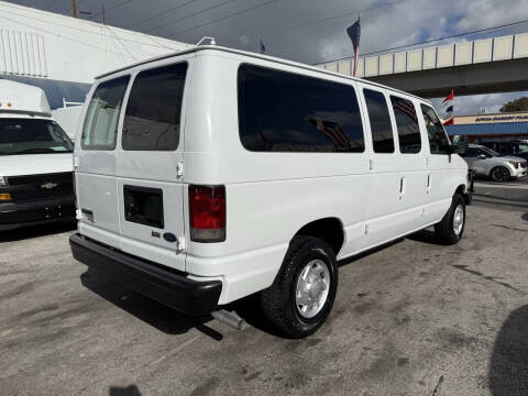 2012 Ford E-350
