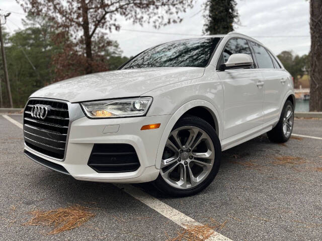 2016 Audi Q3 Premium Plus's photo