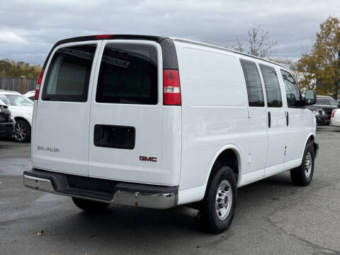 2017 GMC Savana 2500