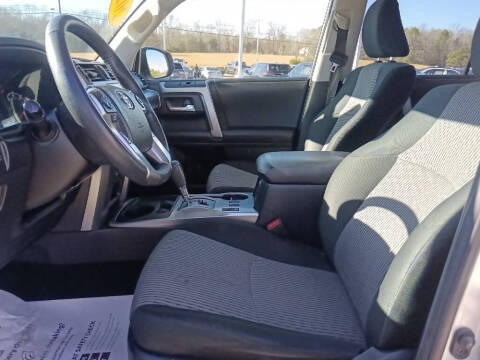 2023 Toyota 4Runner SR5