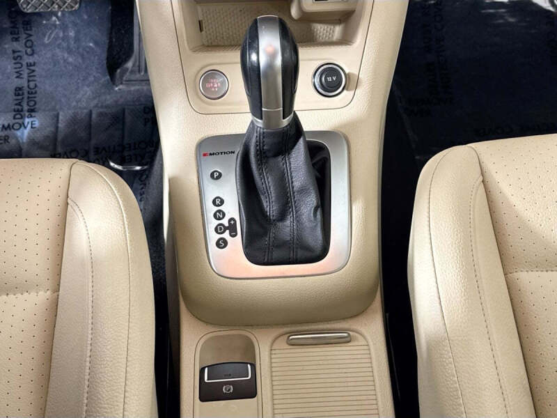 2017 Volkswagen Tiguan 2.0T Limited S 4Motion