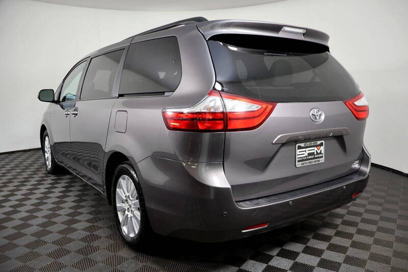 2017 Toyota Sienna