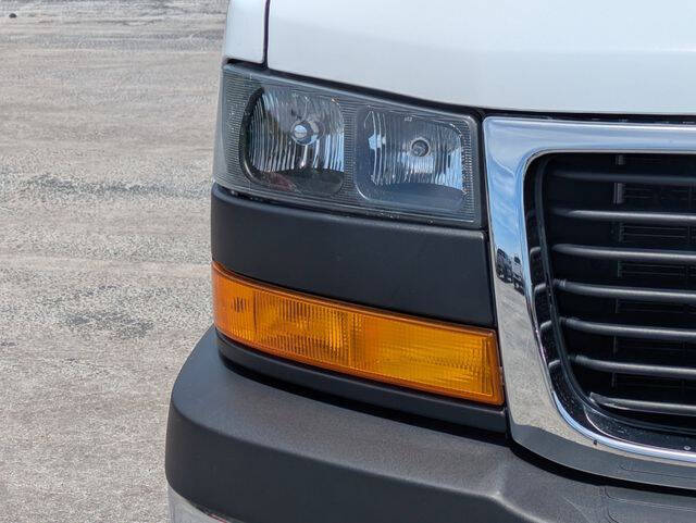 2024 GMC Savana 2500