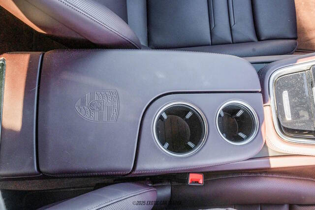 2023 Porsche Panamera GTS