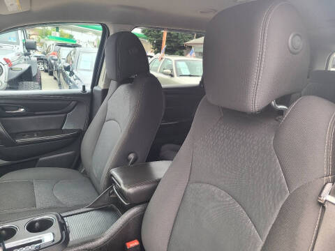 2016 GMC Acadia SLE-2