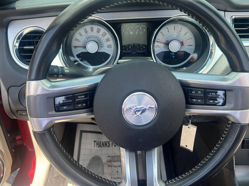 2011 Ford Mustang V6 Premium