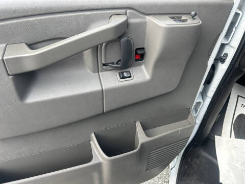 2021 Chevrolet Express 2500