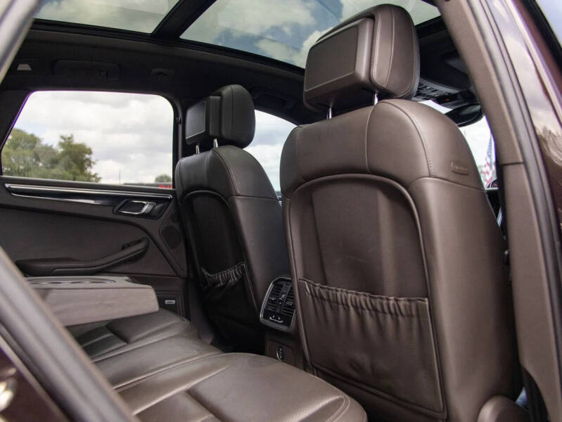 2017 Porsche Macan S
