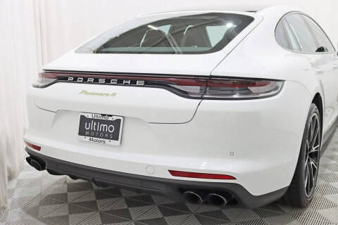 2022 Porsche Panamera