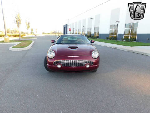 2004 Ford Thunderbird Deluxe