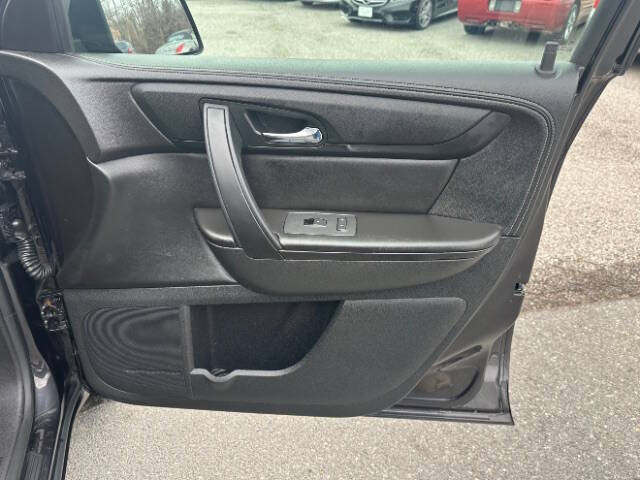 2016 GMC Acadia SLE-2