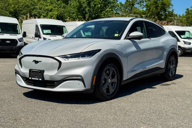 2021 Ford Mustang Mach-E Select