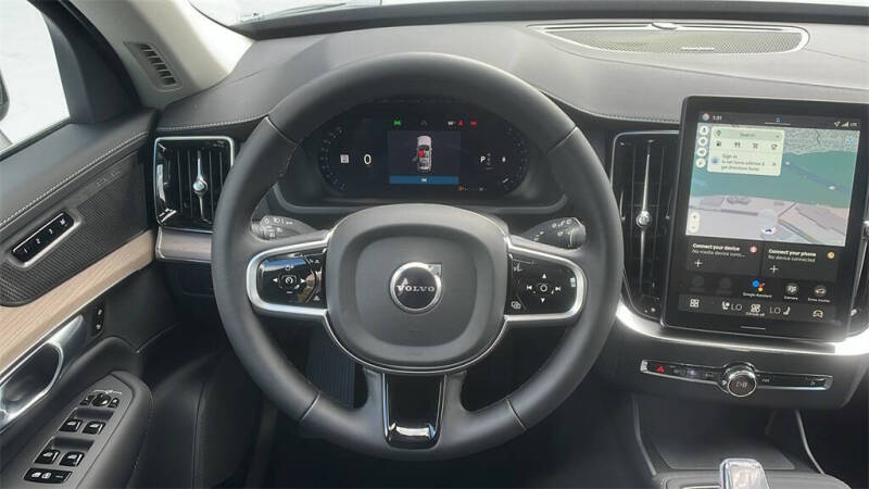 2026 Volvo XC90 B6 Plus 7P