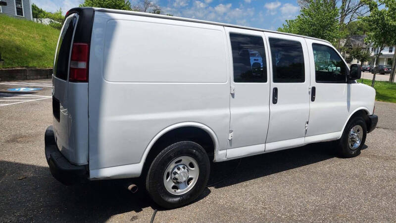 2017 Chevrolet Express 2500