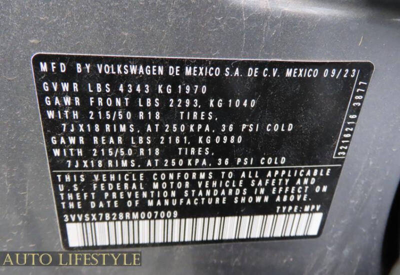 2024 Volkswagen Taos SE