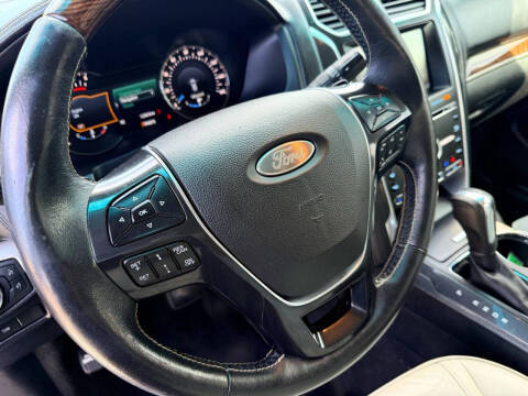 2016 Ford Explorer Platinum