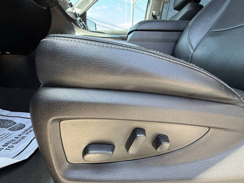 2020 GMC Yukon XL SLE