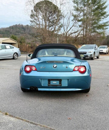 2005 BMW Z4 2.5i
