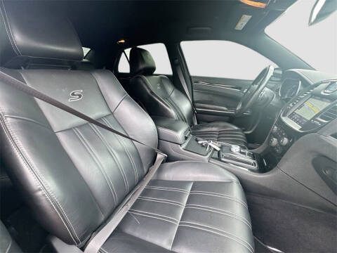 2021 Chrysler 300 S V6