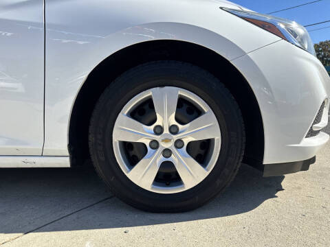 2017 Chevrolet Cruze LS Auto