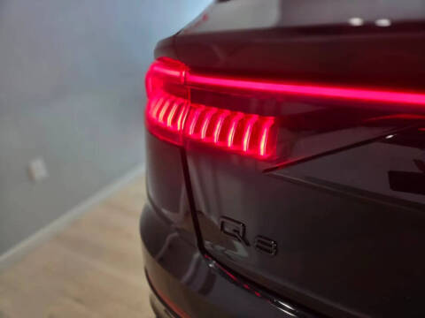 2020 Audi Q8 quattro Prestige 55 TFSI