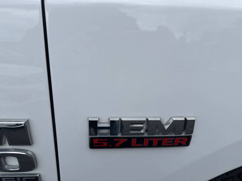 2022 RAM 1500 Classic SLT