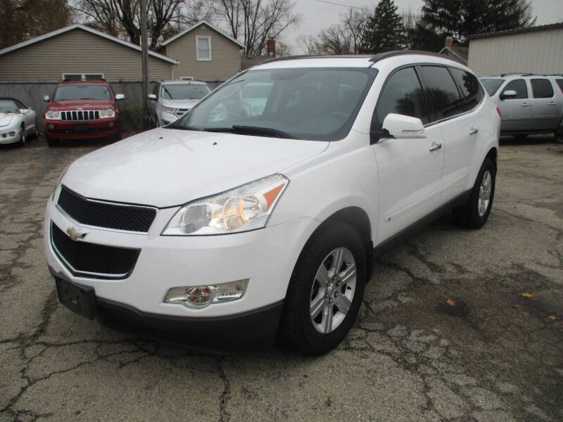 2010 Chevrolet Traverse 1LT's photo
