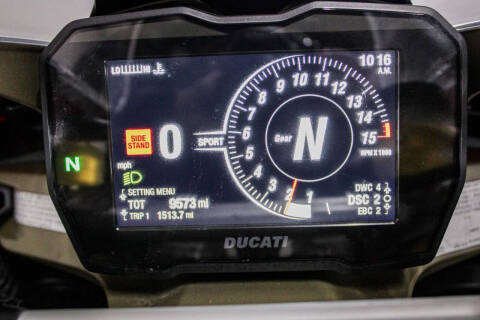 2018 Ducati Panigale V4 S