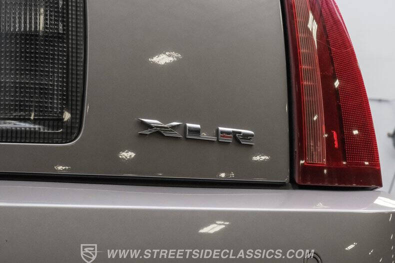 2005 Cadillac XLR
